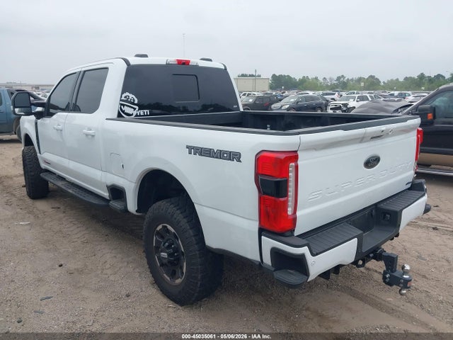 Ford F-250 Lariat