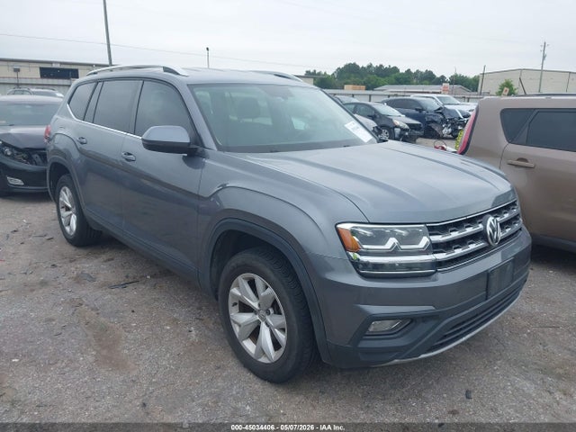 Salvage Volkswagen Atlas Image