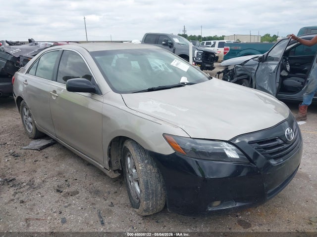 Salvage Toyota Camry Image