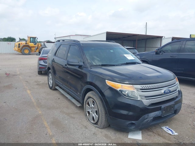 Salvage Ford Explorer Image