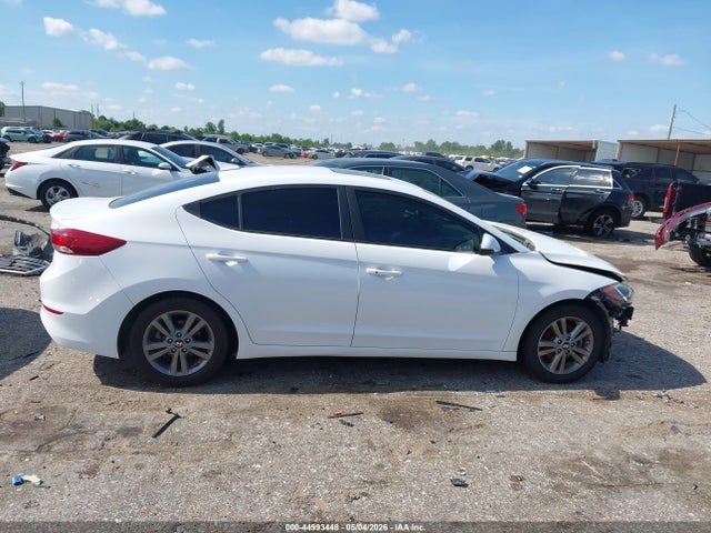 Hyundai ELANTRA Value Edition