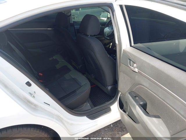 Hyundai ELANTRA Value Edition