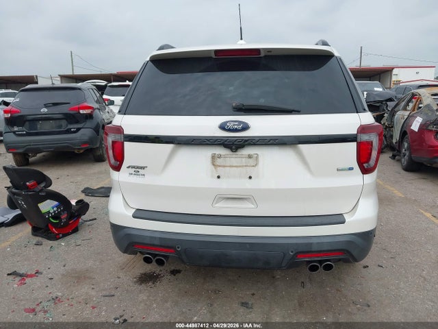 Ford Explorer Sport