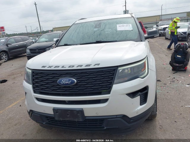 Ford Explorer Sport
