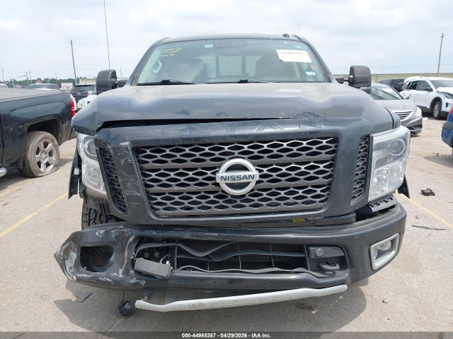 Nissan Titan Pro-4x