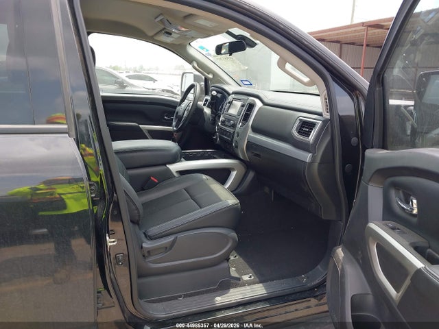 Nissan Titan Pro-4x