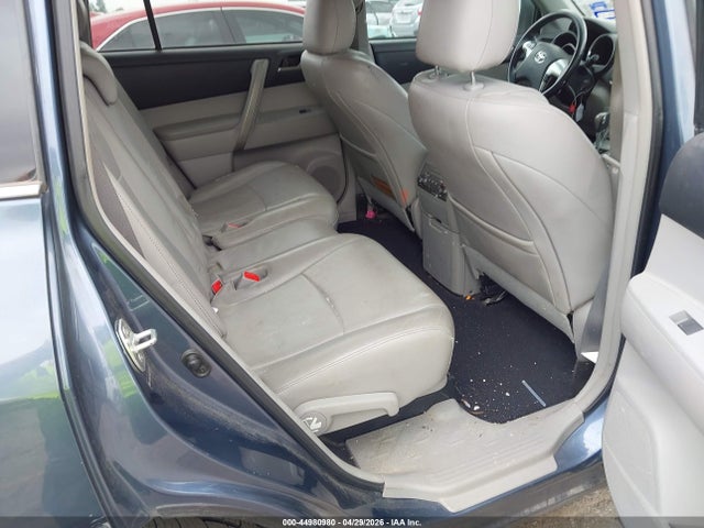 Toyota Highlander Se V6