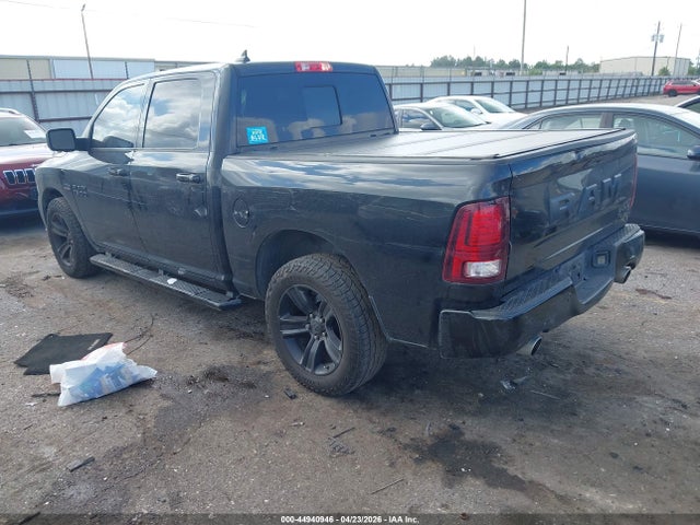 Ram 1500 Night  4x4 5'7 Box