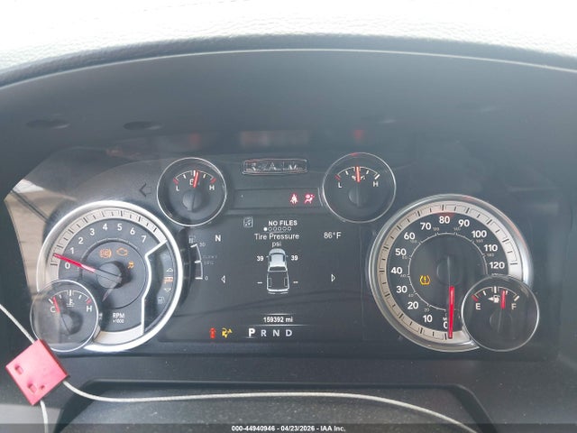 Ram 1500 Night  4x4 5'7 Box