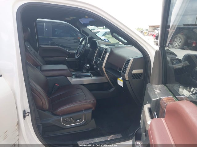 Ford F-150 Platinum