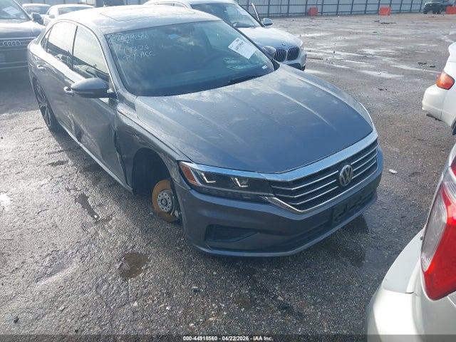 Salvage Volkswagen Passat Image