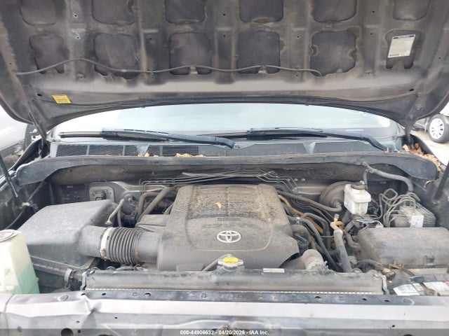 Toyota Tundra Limited 5.7l V8