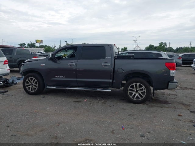 Toyota Tundra Limited 5.7l V8