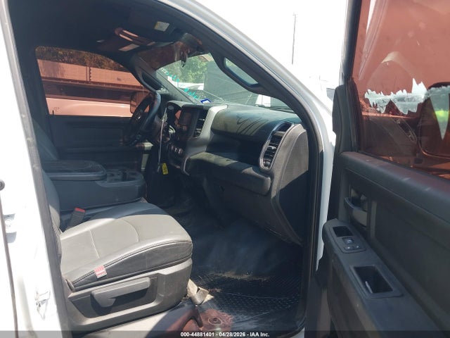 Ram 3500 Tradesman  4x2 8' Box