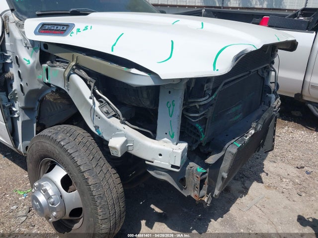Ram 3500 Tradesman  4x2 8' Box