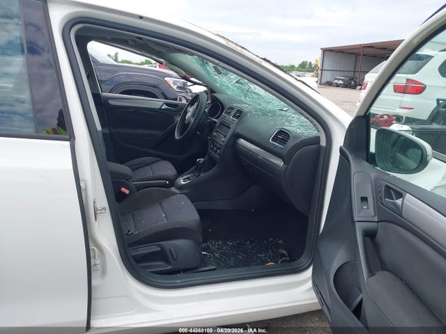 Volkswagen Golf 2.5l 4-door