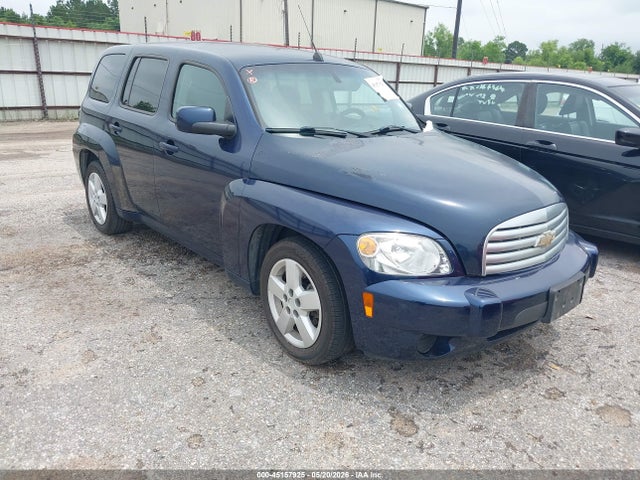 Salvage Chevrolet HHR Image