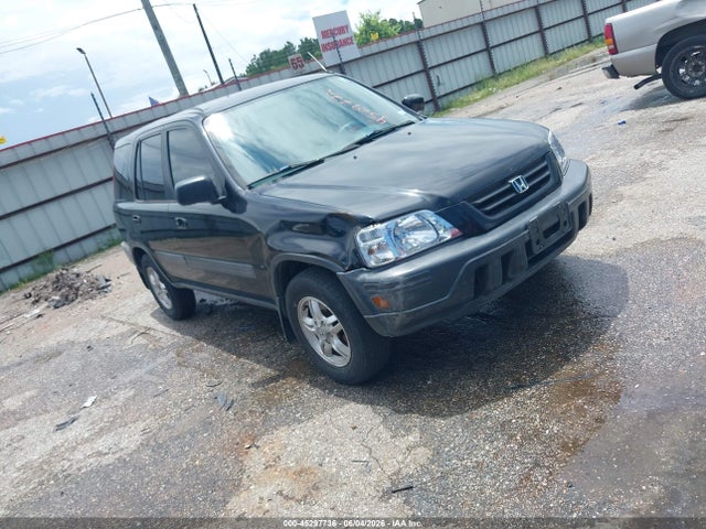 Salvage Honda CR-V Image