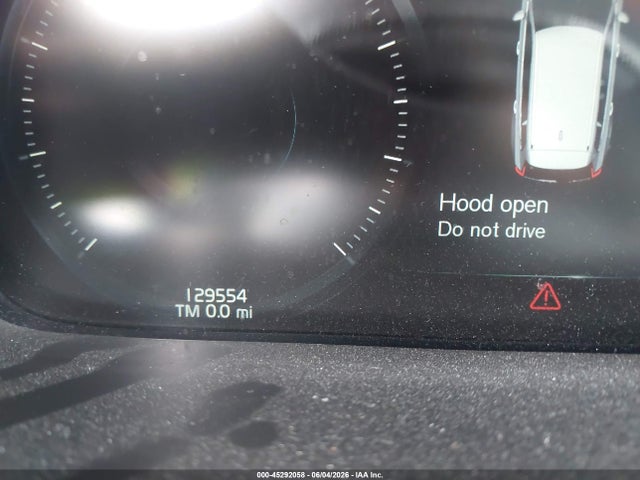 Volvo XC90 T6 Momentum