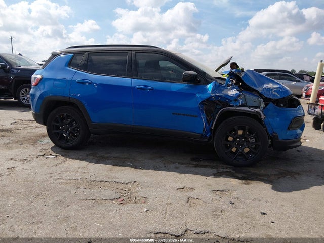 Jeep Compass Latitude 4x4
