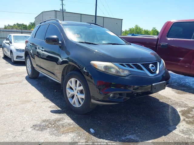 Salvage Nissan Murano Image