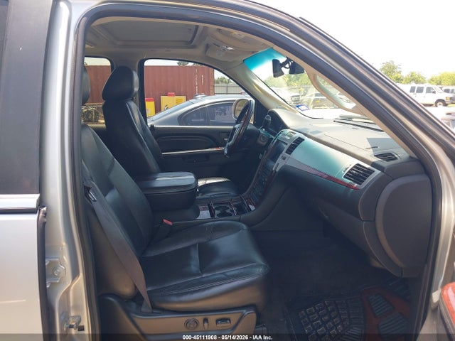 Cadillac Escalade Premium