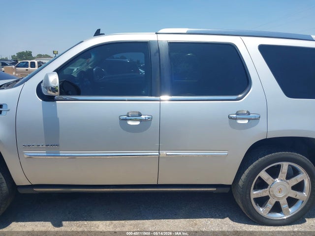 Cadillac Escalade Premium