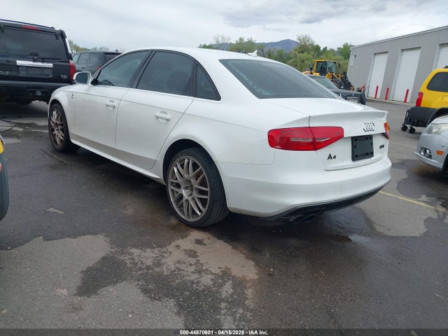 Audi A4 2.0t Premium