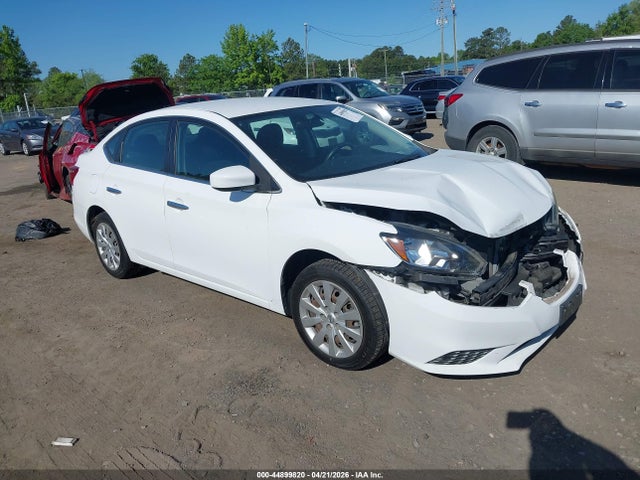 Salvage Nissan Sentra Image