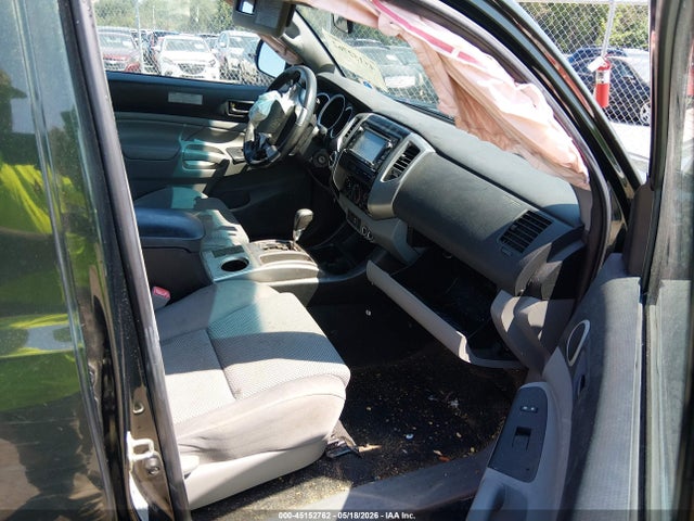 Toyota Tacoma Base V6