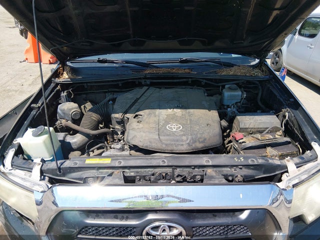 Toyota Tacoma Base V6