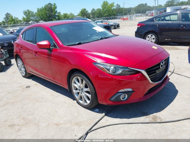 Salvage Mazda Mazda3 Image