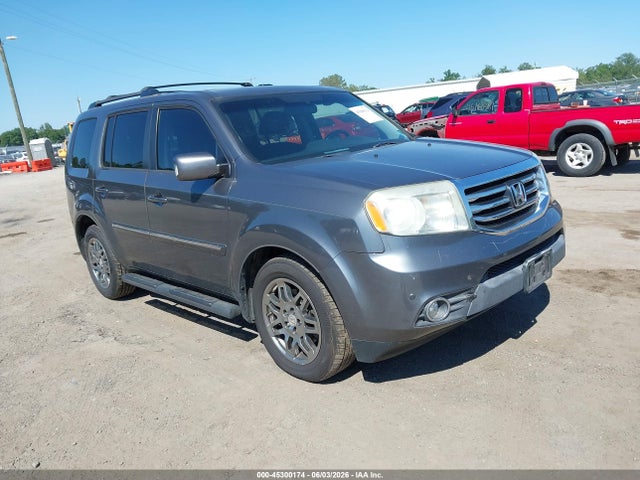 Salvage Honda Pilot Image