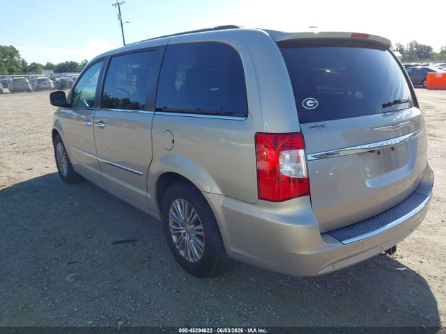 Chrysler Town & Country Touring-l