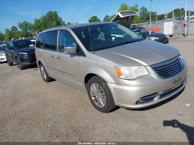 Salvage Chrysler Town & Country Image