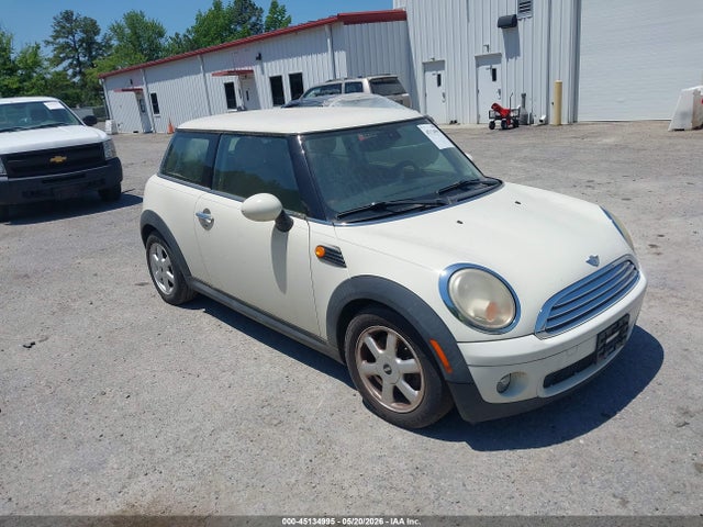 Salvage MINI Cooper Image