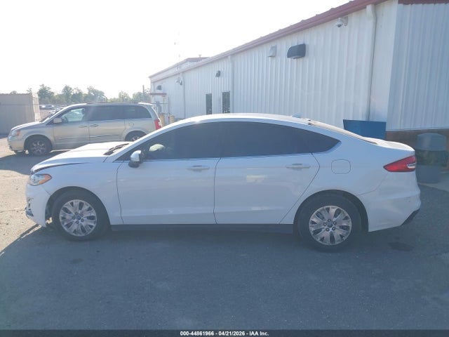 Ford Fusion S