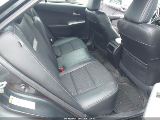 Toyota Camry Se