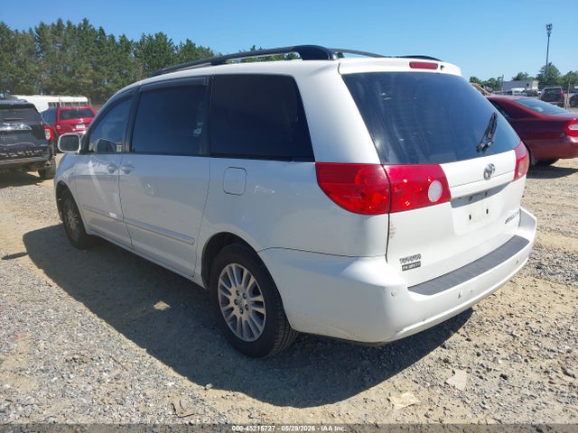Toyota Sienna Xle