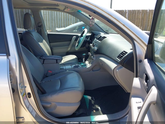 Toyota Highlander Se V6