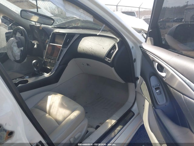 INFINITI Q50 3.0t Premium