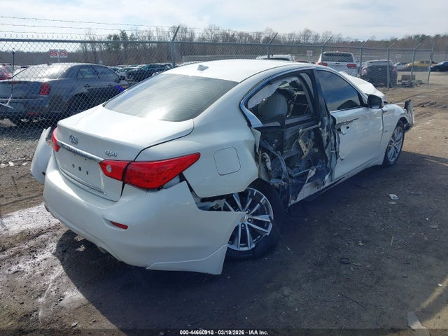 INFINITI Q50 3.0t Premium