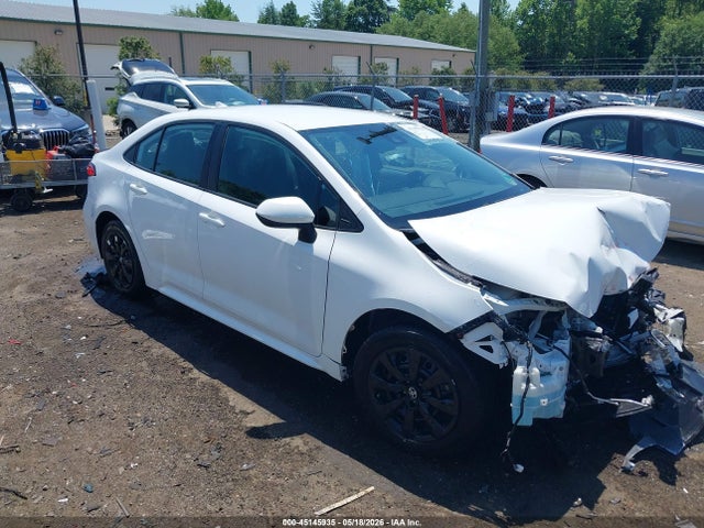 Salvage Toyota Corolla Image