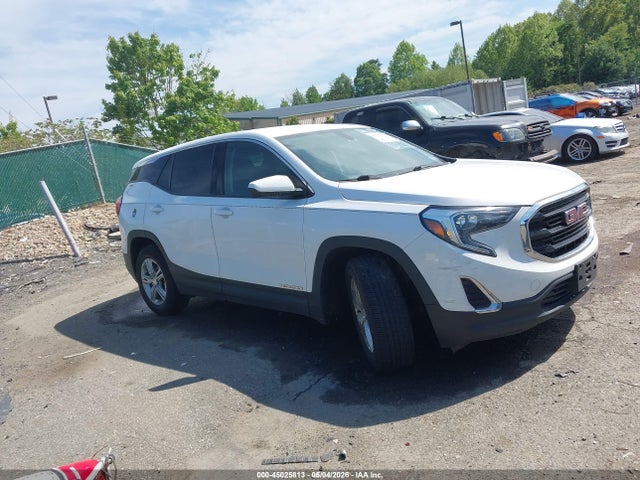 Salvage GMC Terrain Image