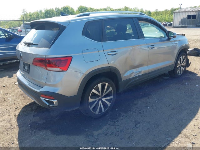 Volkswagen Taos 1.5t Se