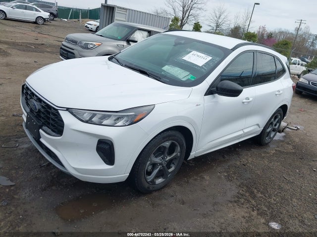 Ford Escape St-line
