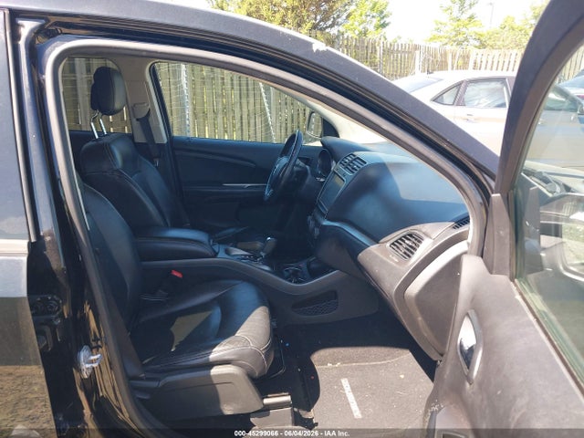 Dodge Journey Crossroad Plus Awd