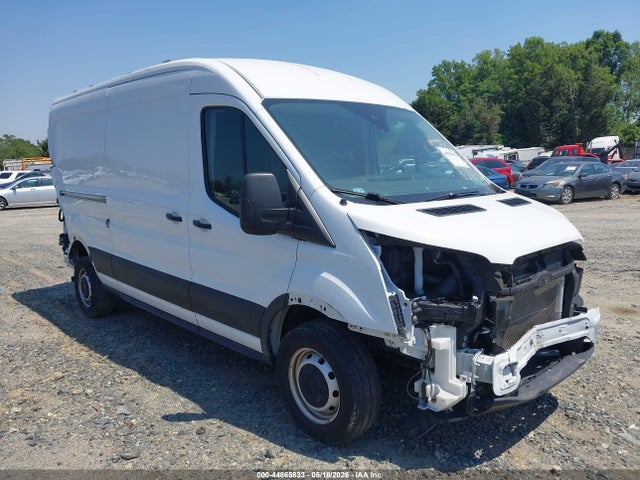 Salvage Ford Transit Image