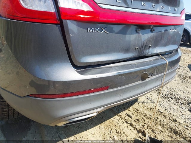 Lincoln MKX Reserve