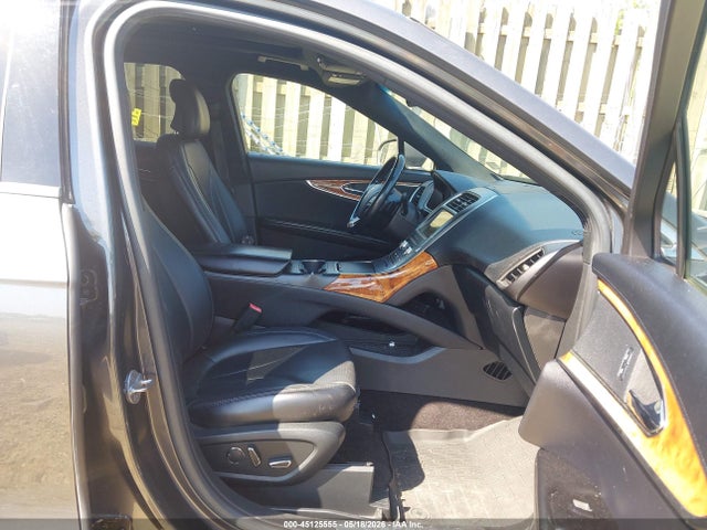 Lincoln MKX Reserve